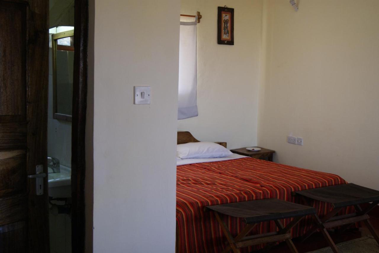 African Sunrise Lodge And Campsite Mto wa Mbu Ngoại thất bức ảnh
