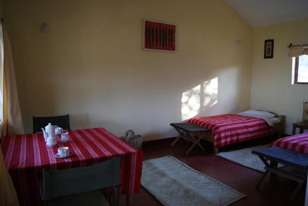 African Sunrise Lodge And Campsite Mto wa Mbu Ngoại thất bức ảnh