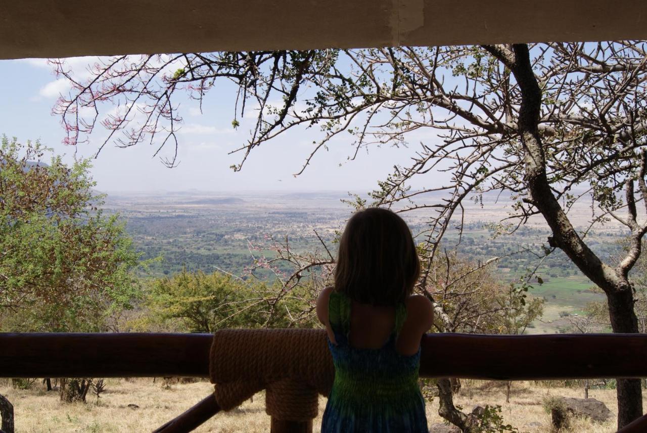 African Sunrise Lodge And Campsite Mto wa Mbu Ngoại thất bức ảnh