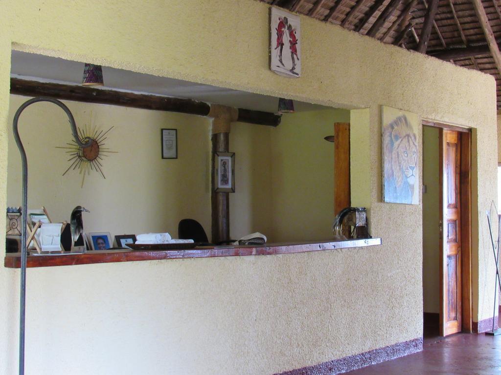 African Sunrise Lodge And Campsite Mto wa Mbu Ngoại thất bức ảnh