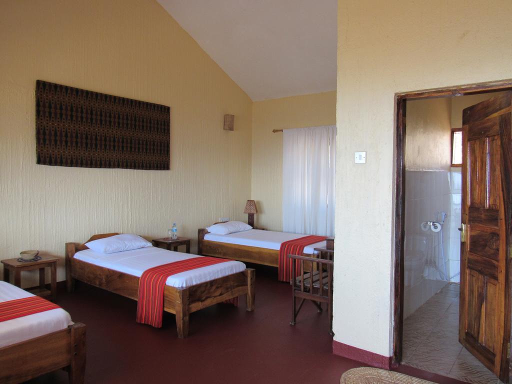 African Sunrise Lodge And Campsite Mto wa Mbu Ngoại thất bức ảnh